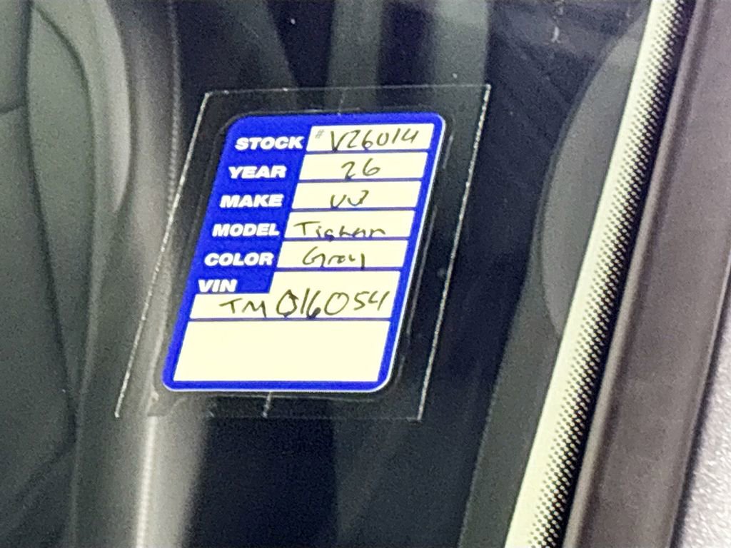 New 2026 Volkswagen Tiguan SE image 25