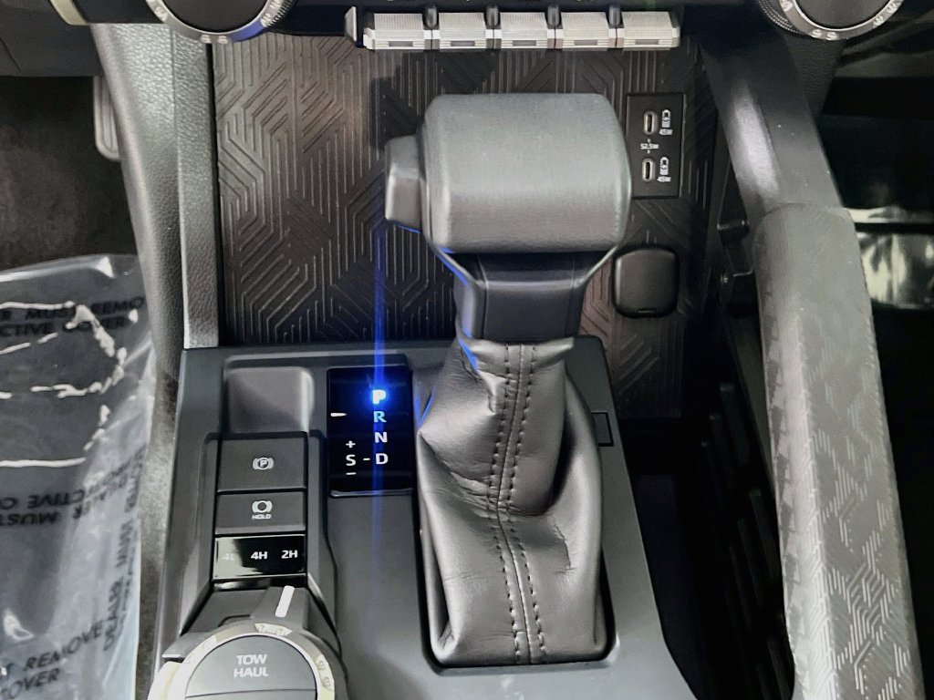 Used 2026 Toyota Tacoma SR5 AWD/4WD image 20