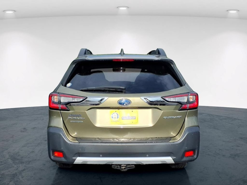 Used 2023 Subaru Outback Limited AWD/4WD image 10