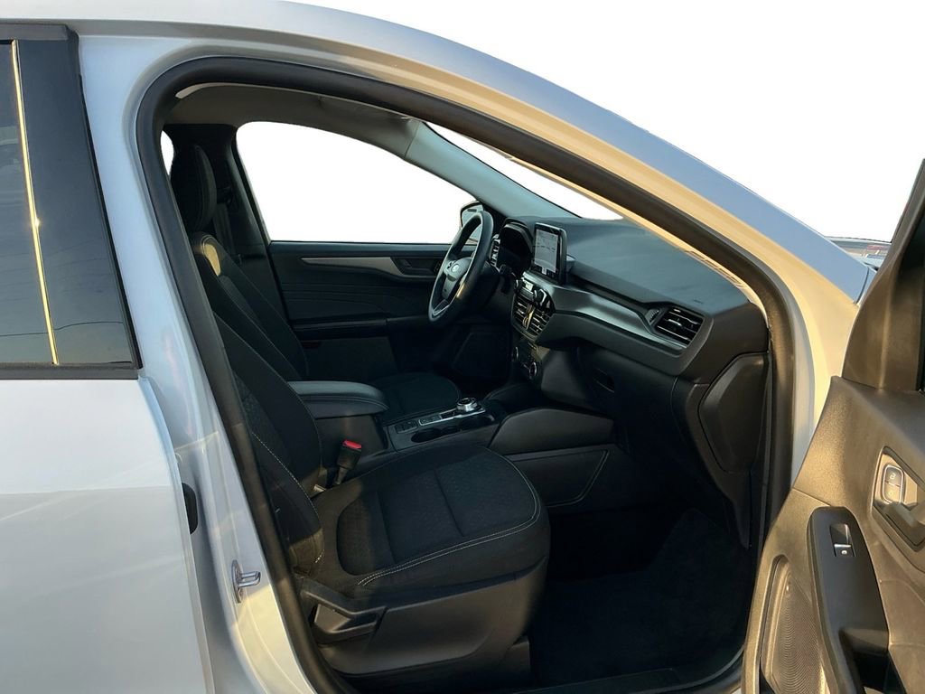 Used 2025 Ford Escape Active FWD image 22