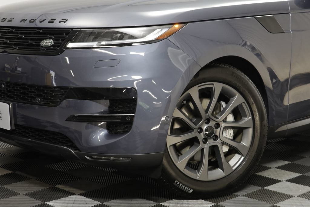 Certified 2026 Land Rover Range Rover Sport SE AWD/4WD image 3