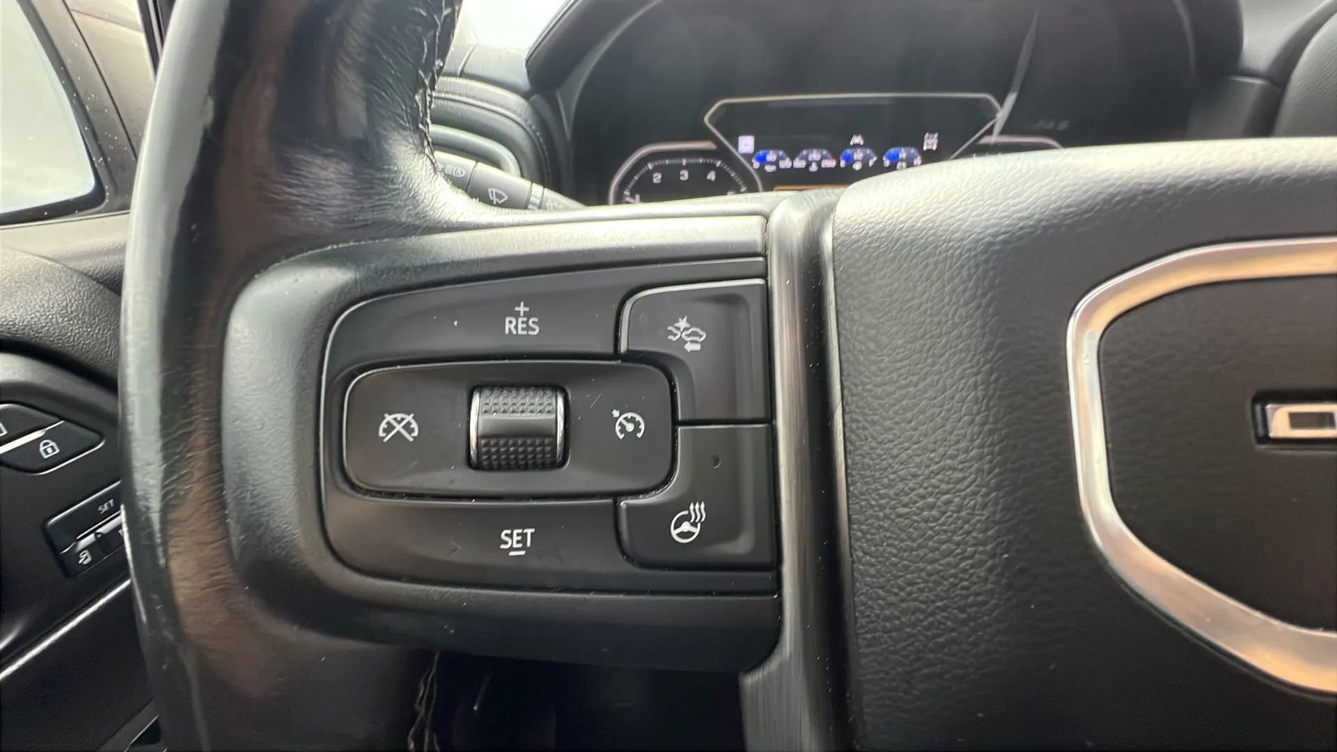 Used 2019 GMC Sierra 1500 Denali AWD/4WD image 23