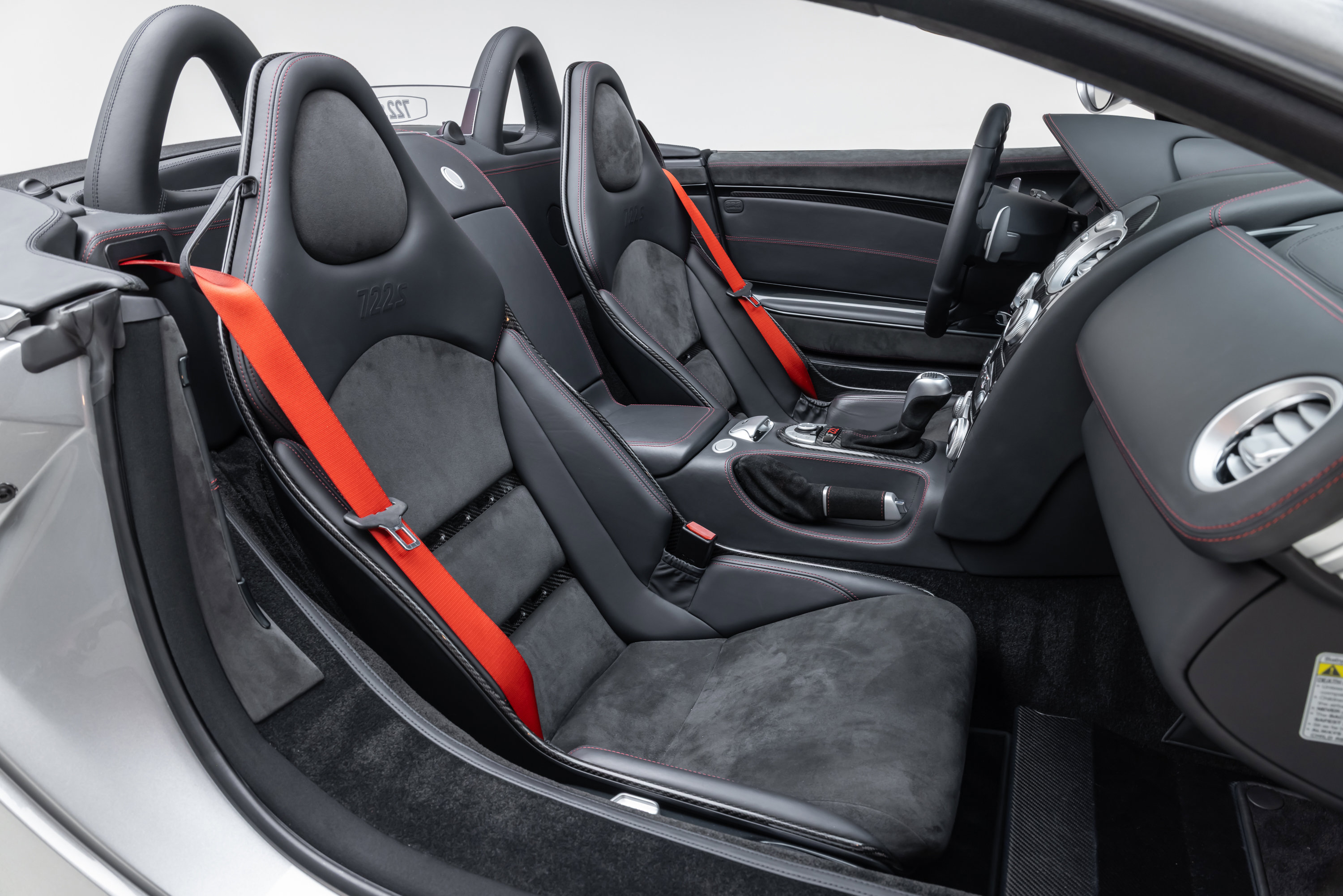 Used 2009 Mercedes-Benz SLR image 33