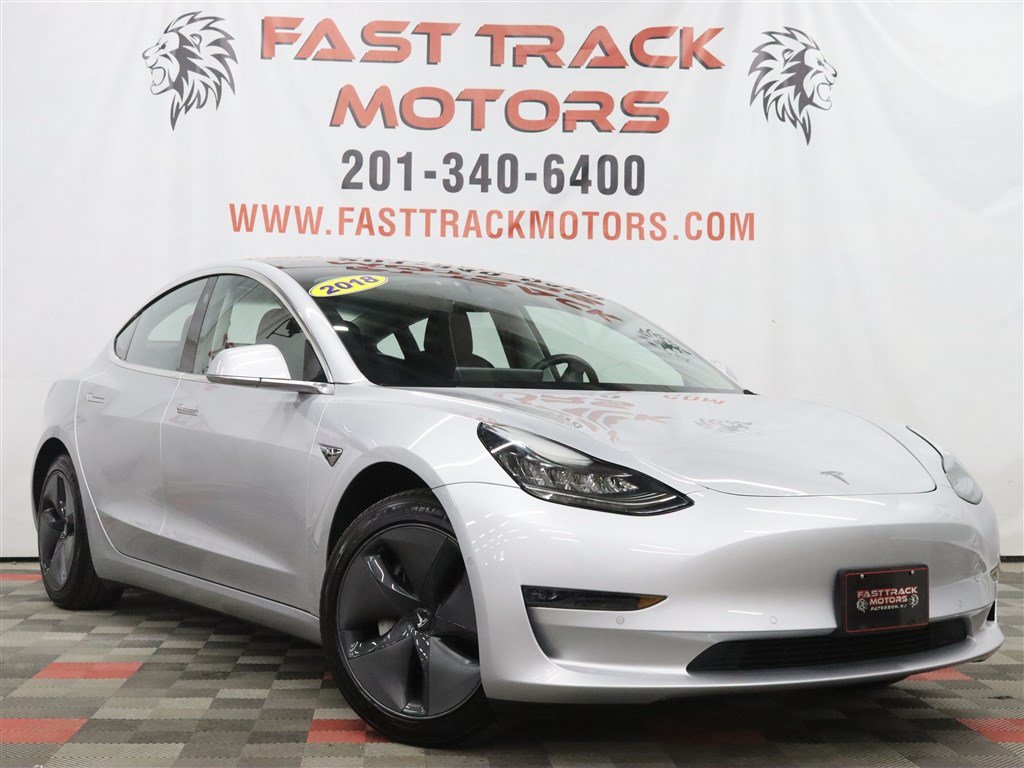 Used 2018 Tesla Model 3 Long Range RWD image 3