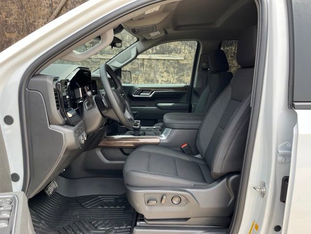 New 2026 Chevrolet Silverado 1500 LT Trail Boss w/ LPO, Dark Essentials Package AWD/4WD image 39