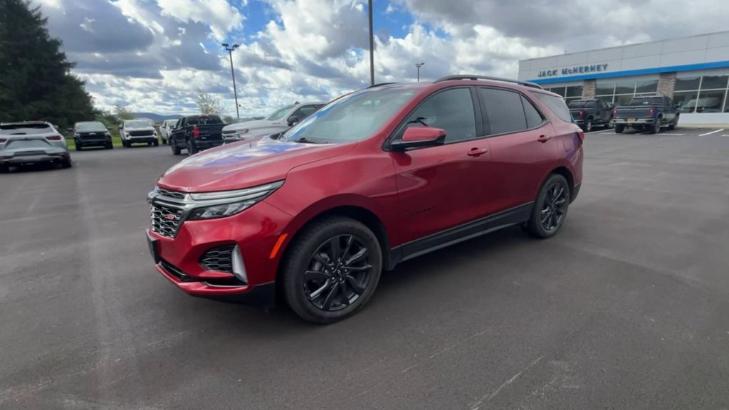Used 2023 Chevrolet Equinox RS AWD/4WD image 4