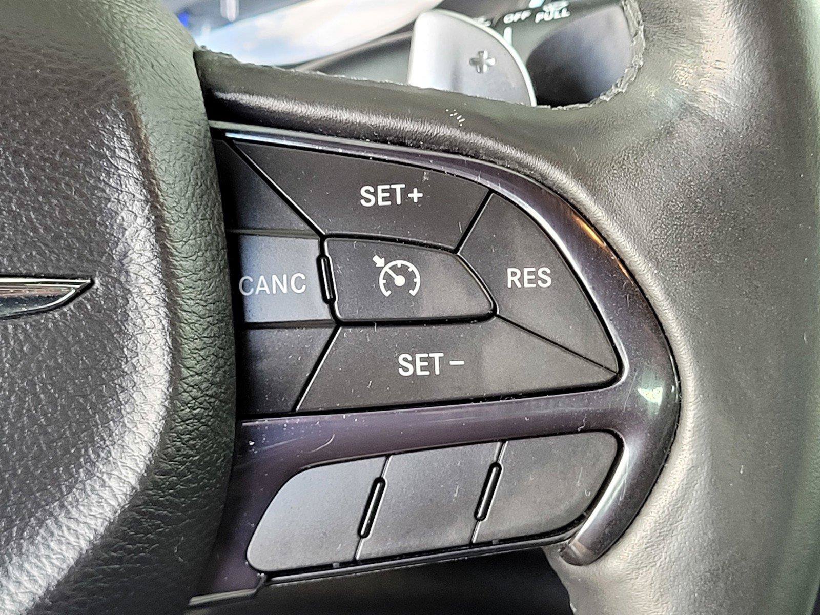 Used 2015 Chrysler 200 S w/ Navigation & Sound Group I FWD image 31