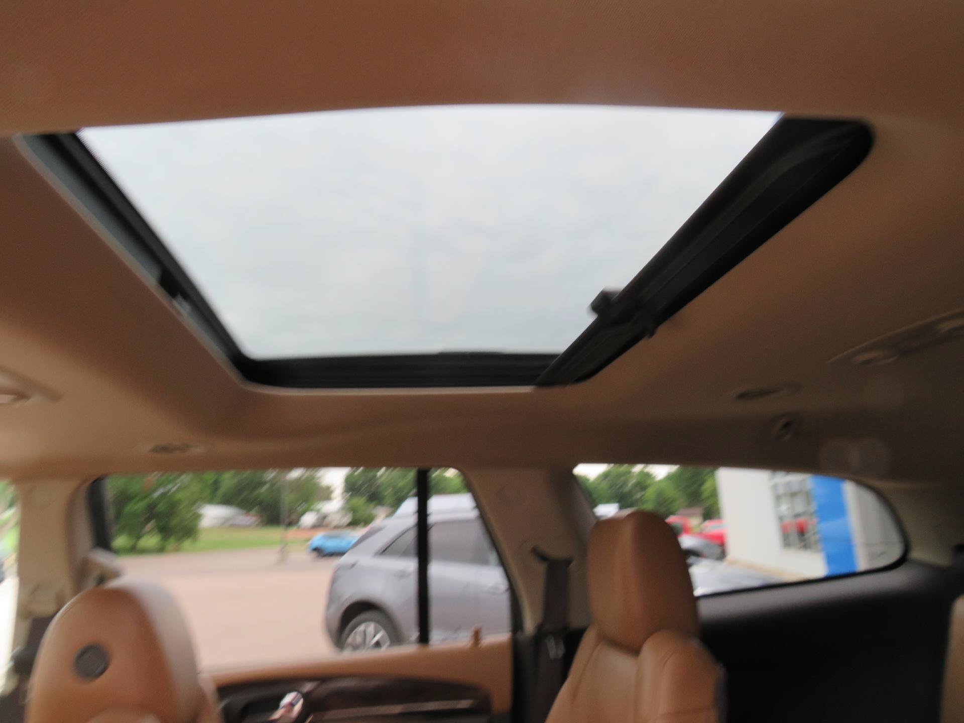 Used 2014 Buick Enclave Premium w/ Trailering Provision Package AWD/4WD image 10