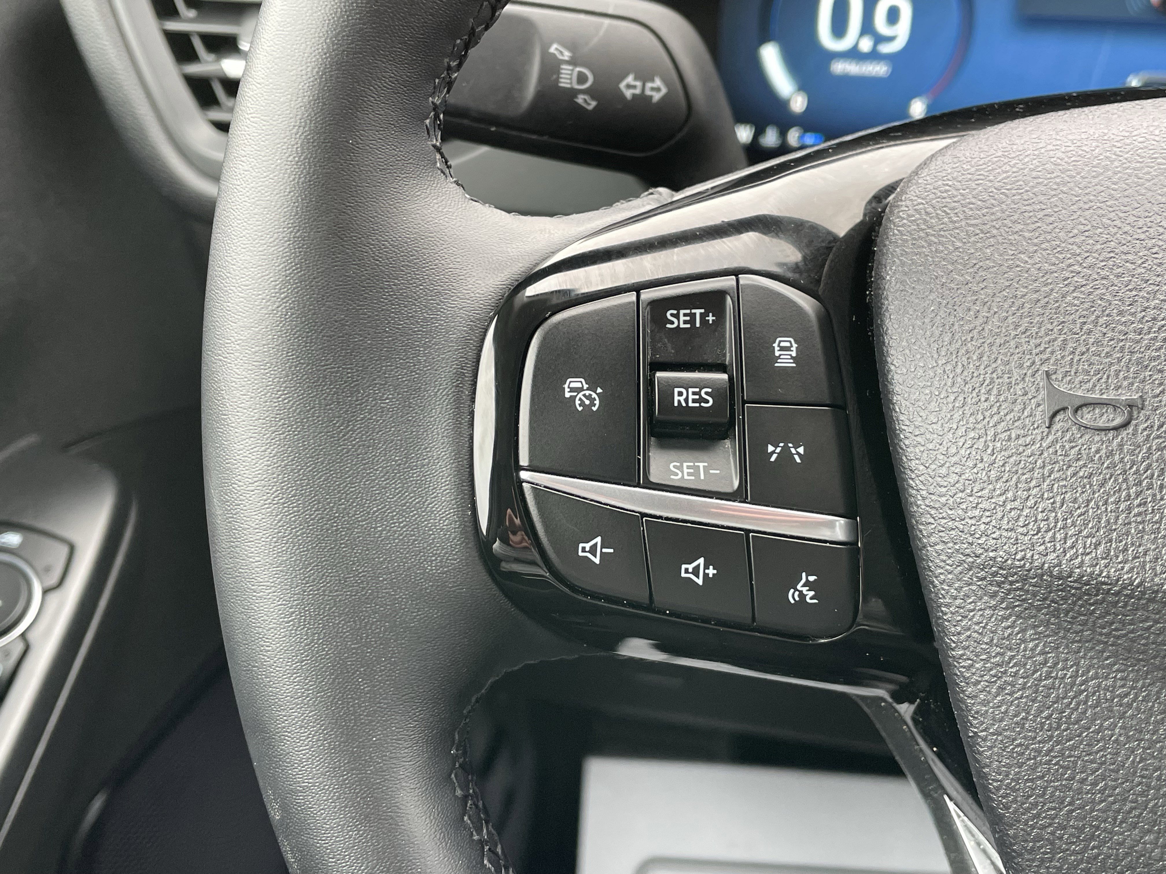 Used 2024 Ford Escape Platinum image 20