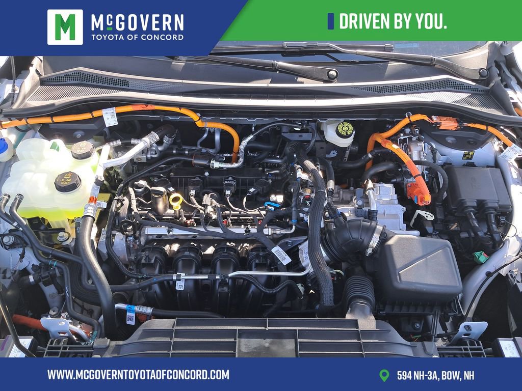 Used 2025 Ford Escape SE image 9