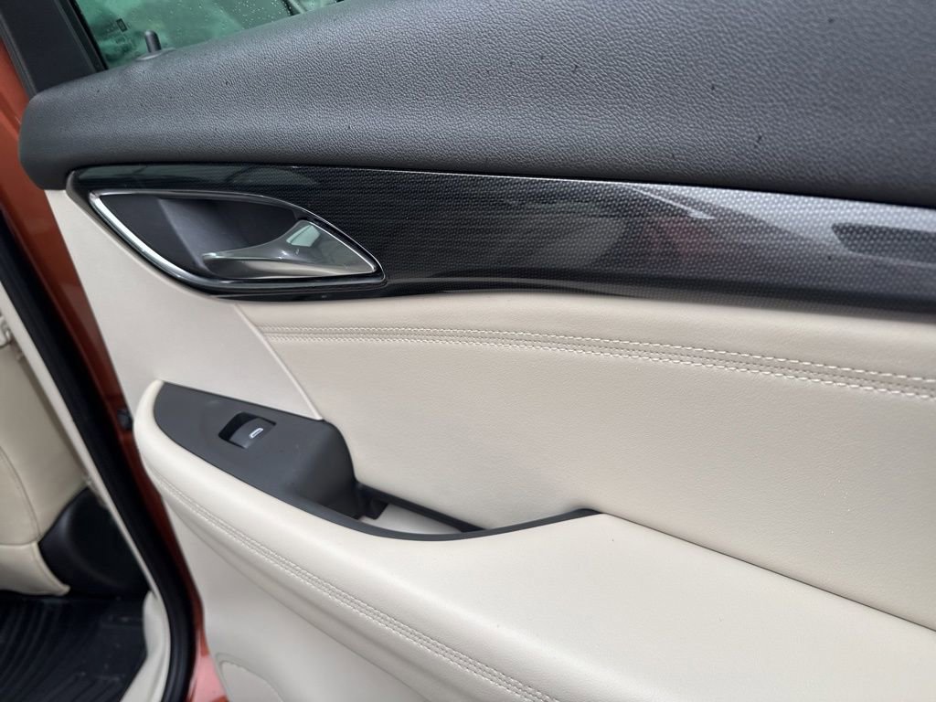 Used 2022 Buick Envision Essence w/ Safety Package image 35