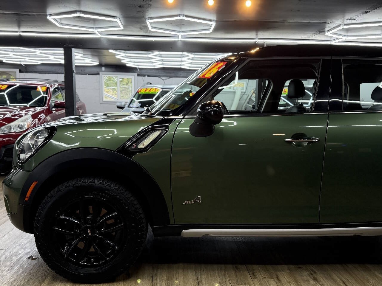 Used 2016 MINI Cooper Countryman S AWD/4WD image 4