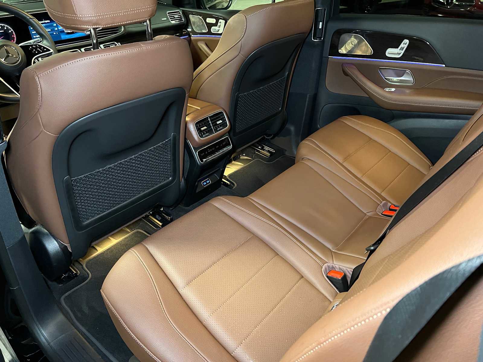 Certified 2025 Mercedes-Benz GLS 450 4MATIC image 19