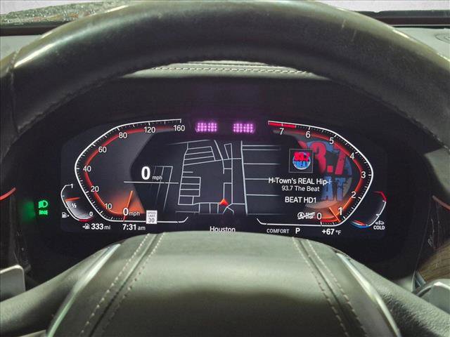 Used 2022 BMW 740i w/ Premium Package RWD image 3