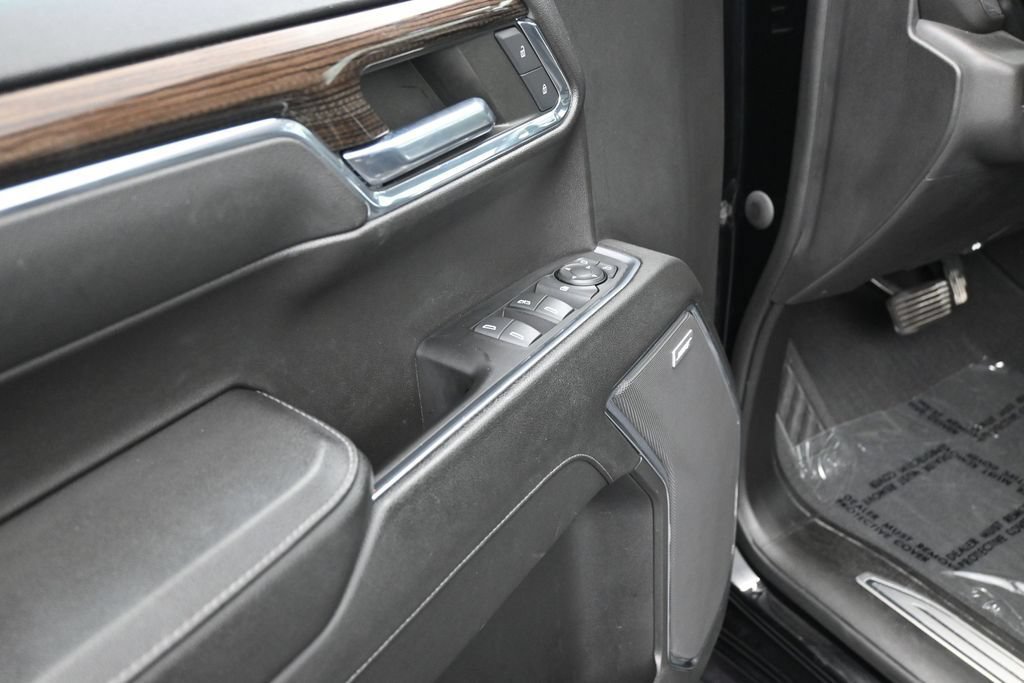 Used 2023 Chevrolet Silverado 1500 LT Trail Boss w/ LT Trail Boss Premium Package AWD/4WD image 16