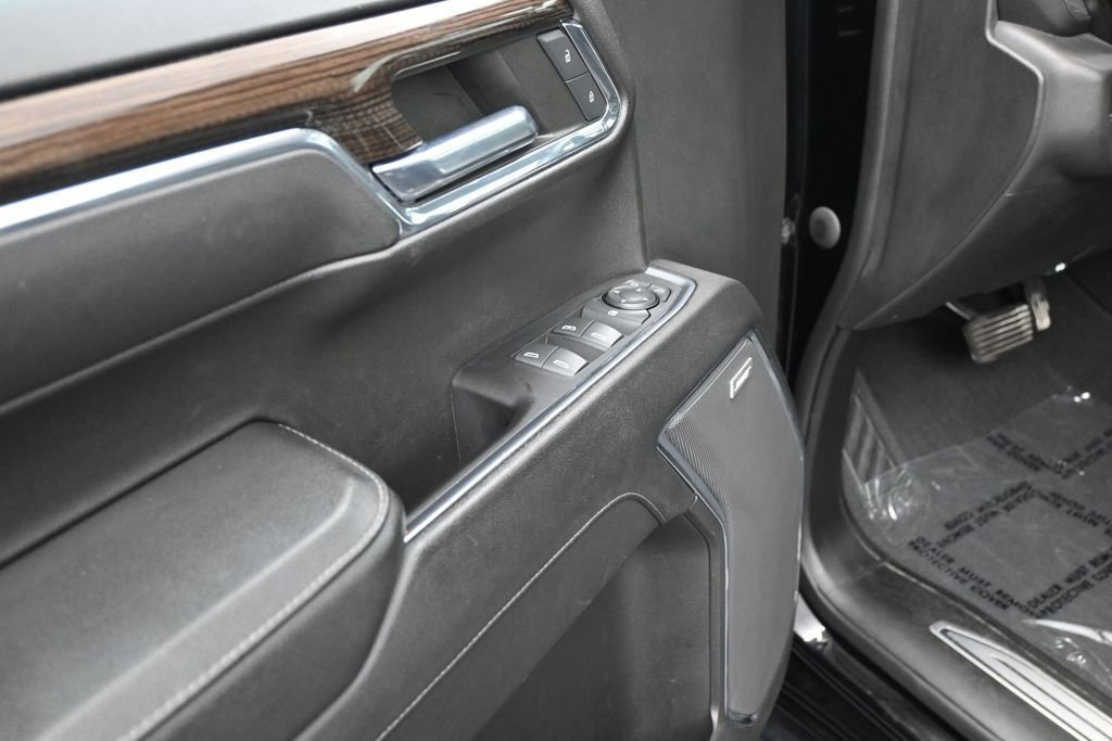 Used 2023 Chevrolet Silverado 1500 LT Trail Boss w/ LT Trail Boss Premium Package AWD/4WD image 16