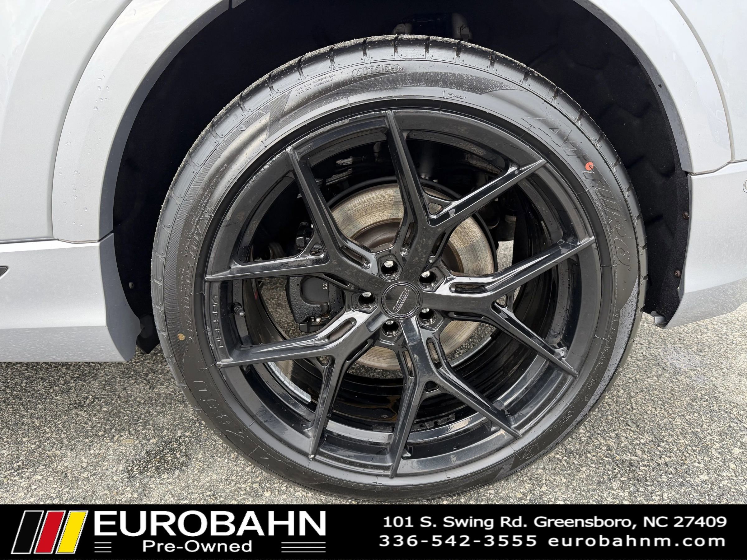 Used 2021 Audi SQ8 Prestige AWD/4WD image 11