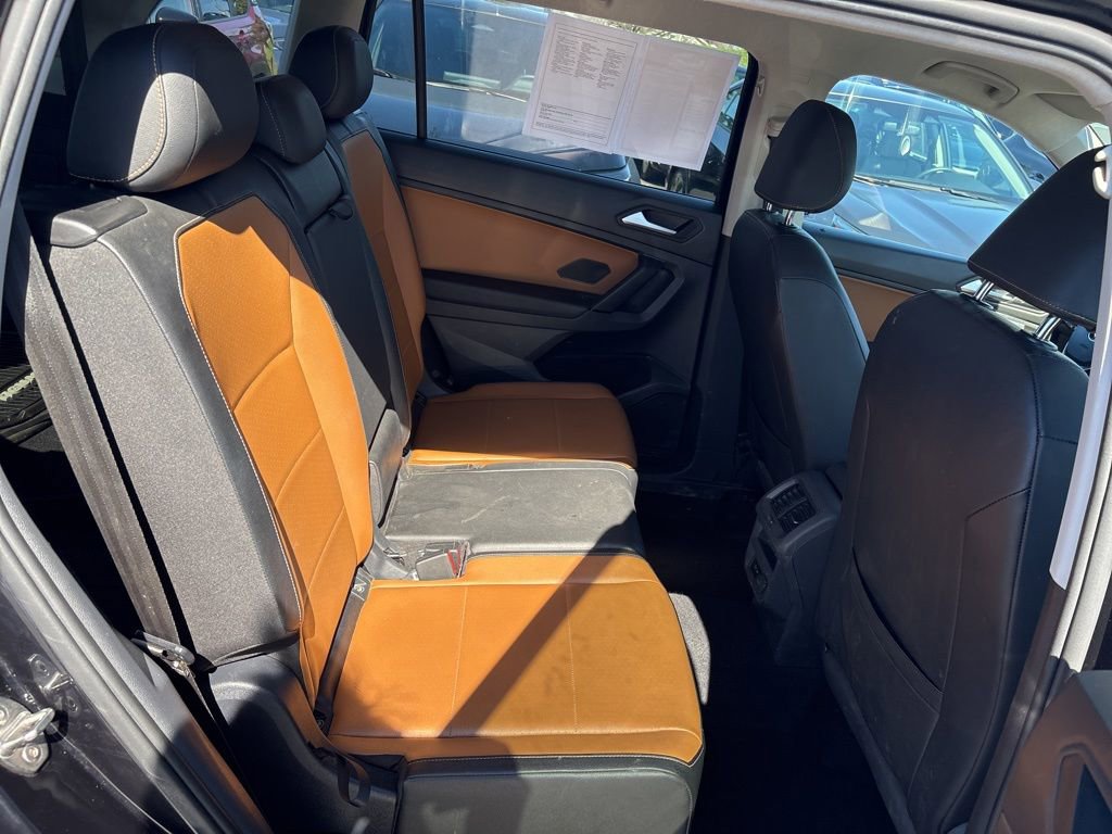 Used 2019 Volkswagen Tiguan SE w/ 3rd Row Seat Package image 9