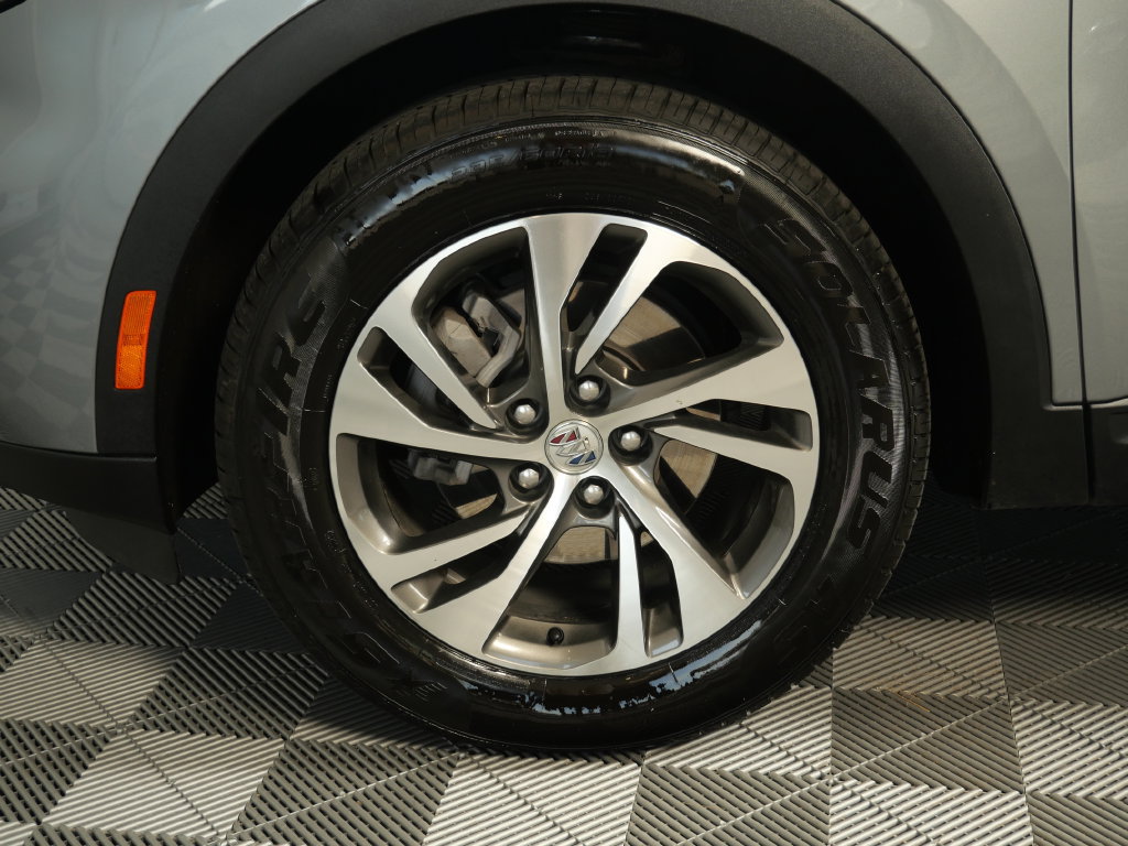 Used 2023 Buick Envision Essence FWD image 10