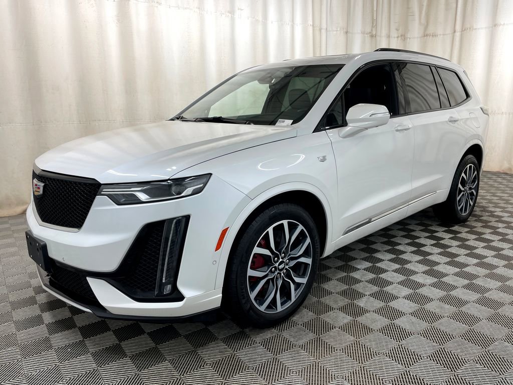 Used 2024 Cadillac XT6 Sport w/ Technology Package image 21