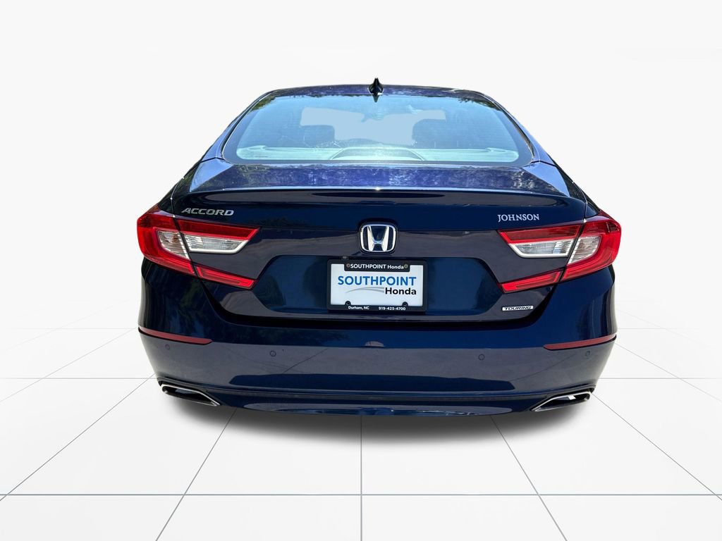 Used 2018 Honda Accord Touring image 6