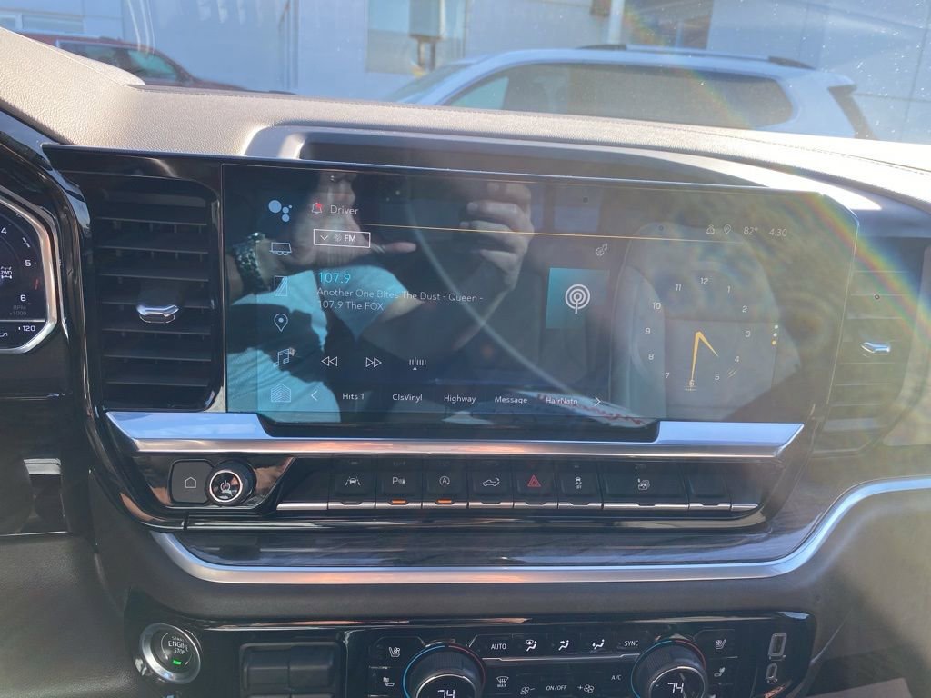 Used 2022 Chevrolet Silverado 1500 LTZ w/ LTZ Convenience Package II image 20