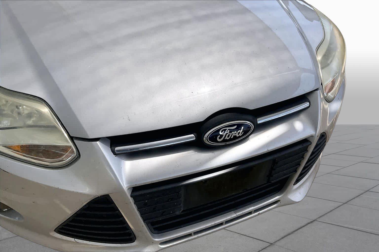 Used 2014 Ford Focus SE FWD image 29