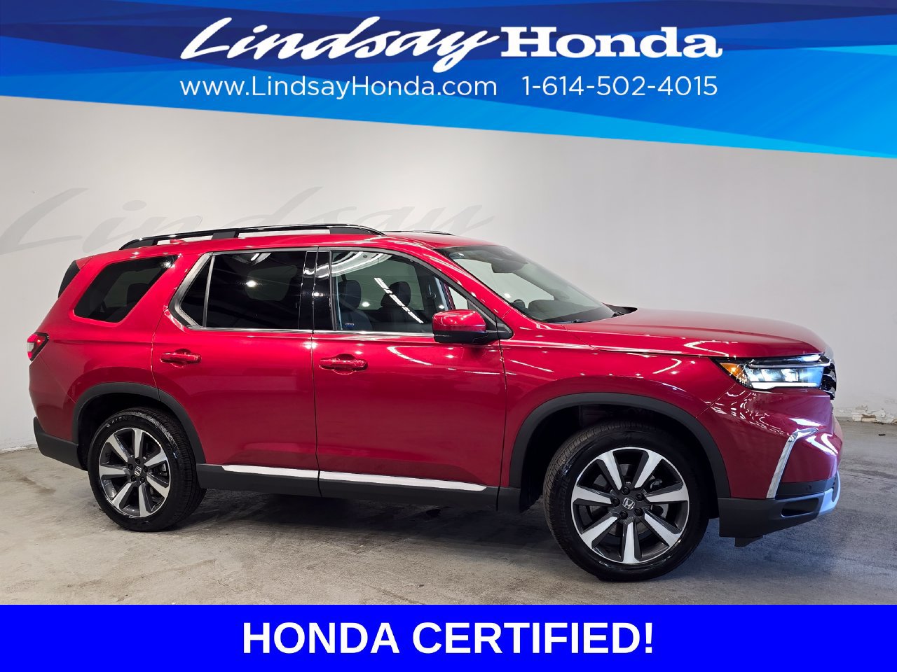 Used 2023 Honda Pilot Touring image 3