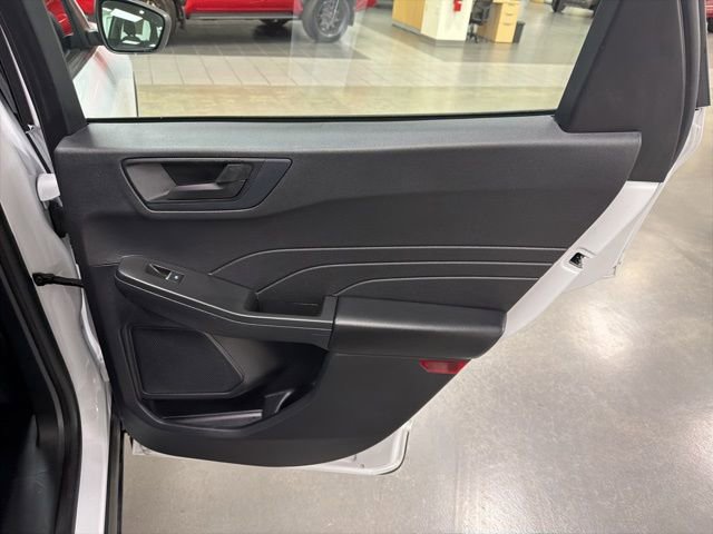 Used 2022 Ford Escape S image 14