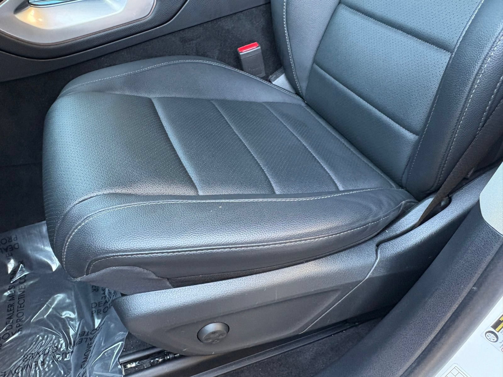 Used 2024 Mercedes-Benz GLS 450 4MATIC image 36