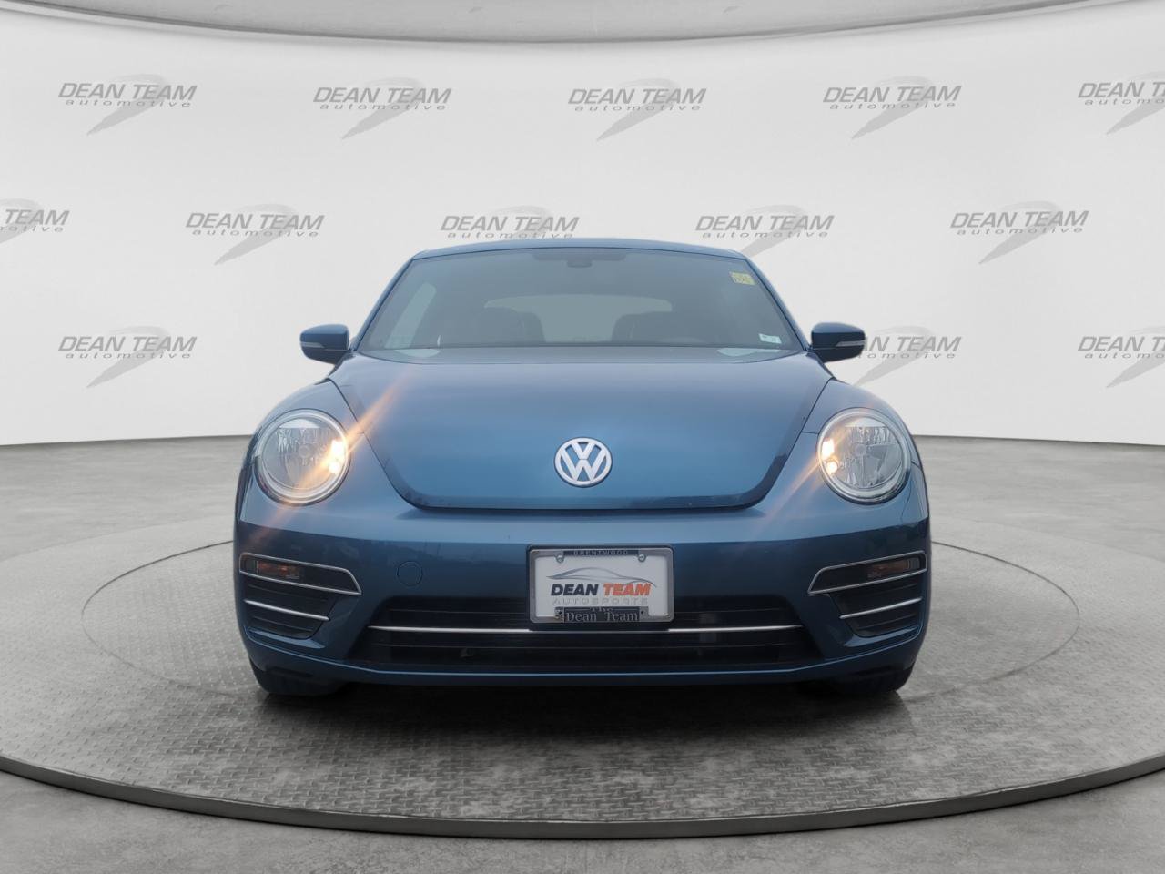 Used 2017 Volkswagen Beetle 1.8T SE FWD image 3