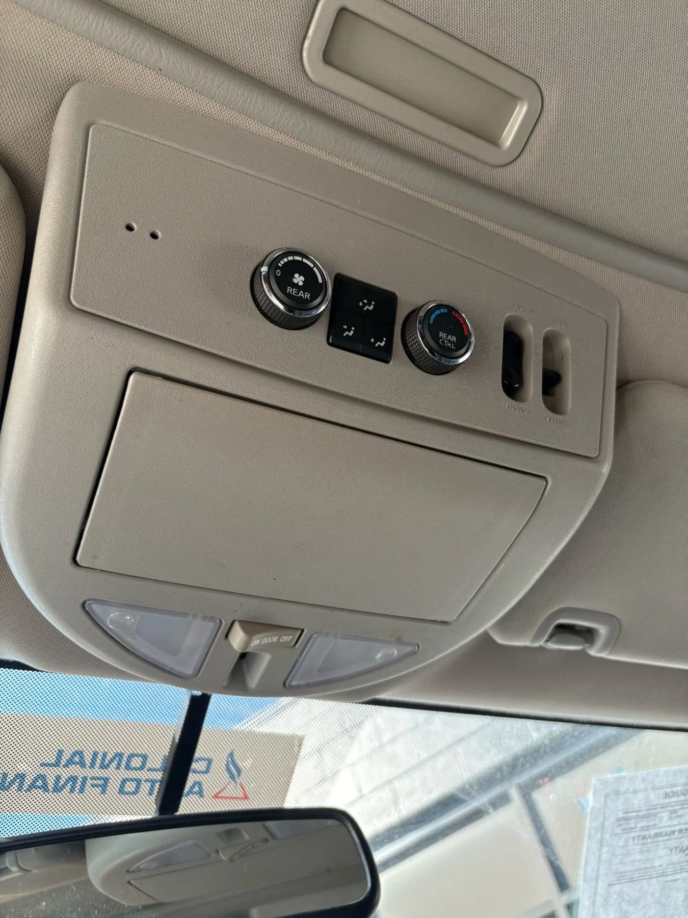 Used 2015 Nissan Armada Platinum w/ 2nd Row Captain Seat Package RWD image 27
