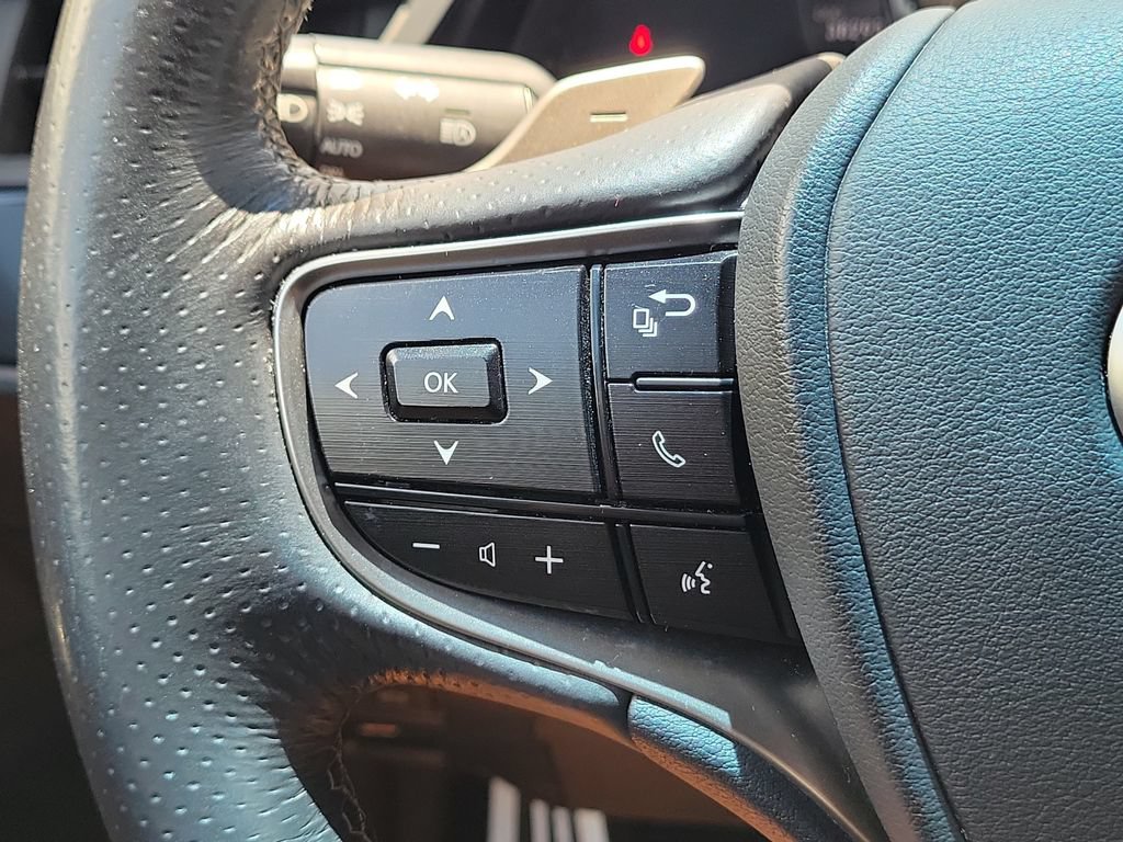Used 2022 Lexus ES 350 F Sport w/ Accessory Package 2 FWD image 23