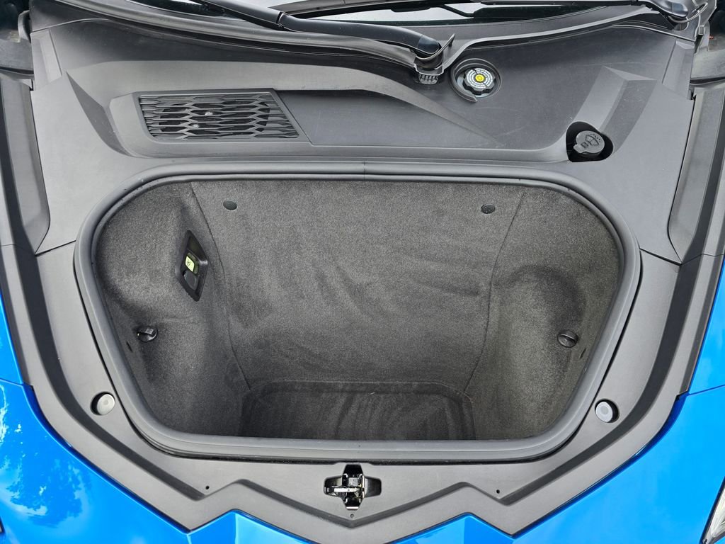 Used 2024 Chevrolet Corvette Stingray Premium Cpe w/ Z51 Performance Package RWD image 10