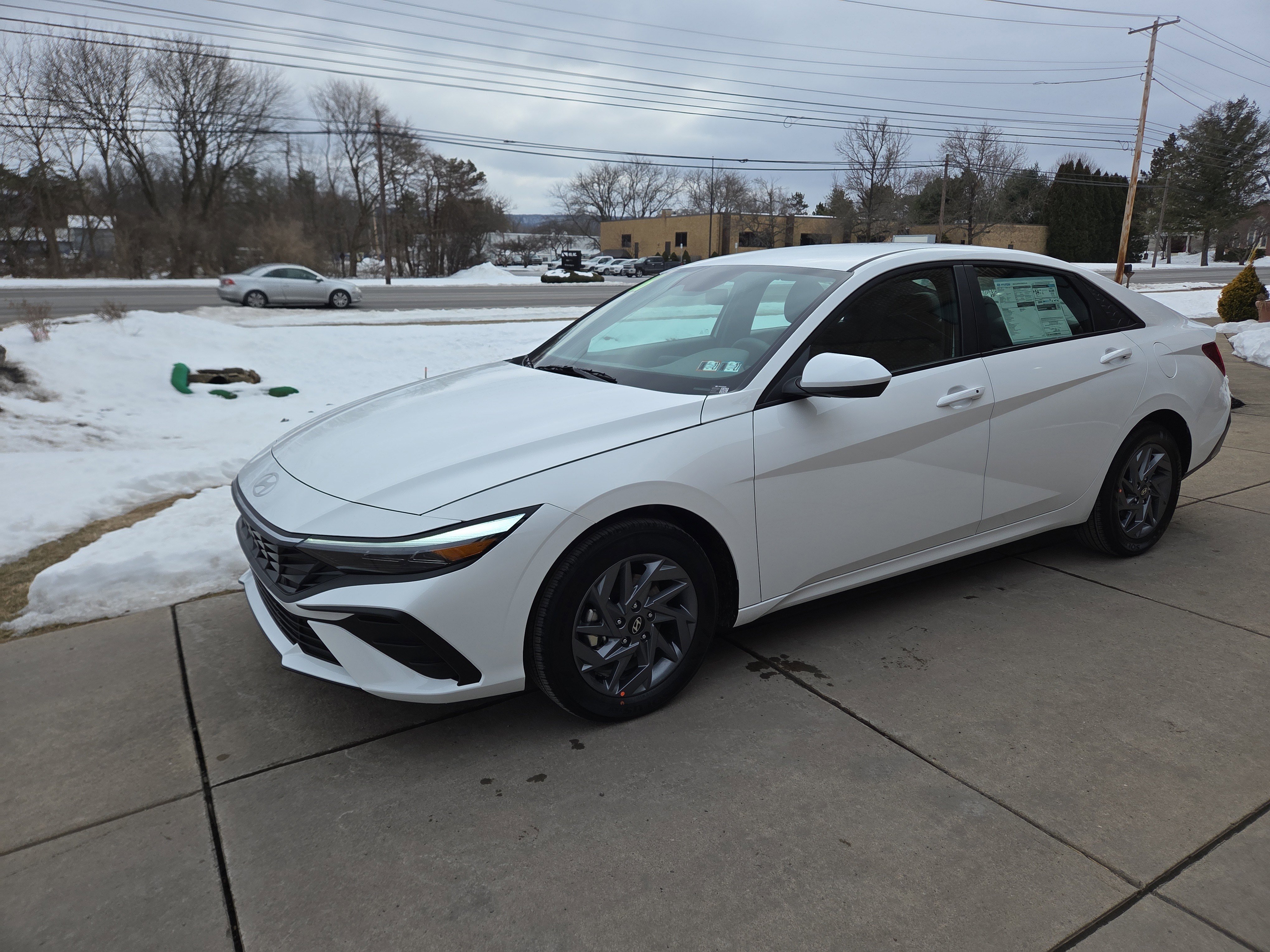 New 2026 Hyundai Elantra Blue image 8