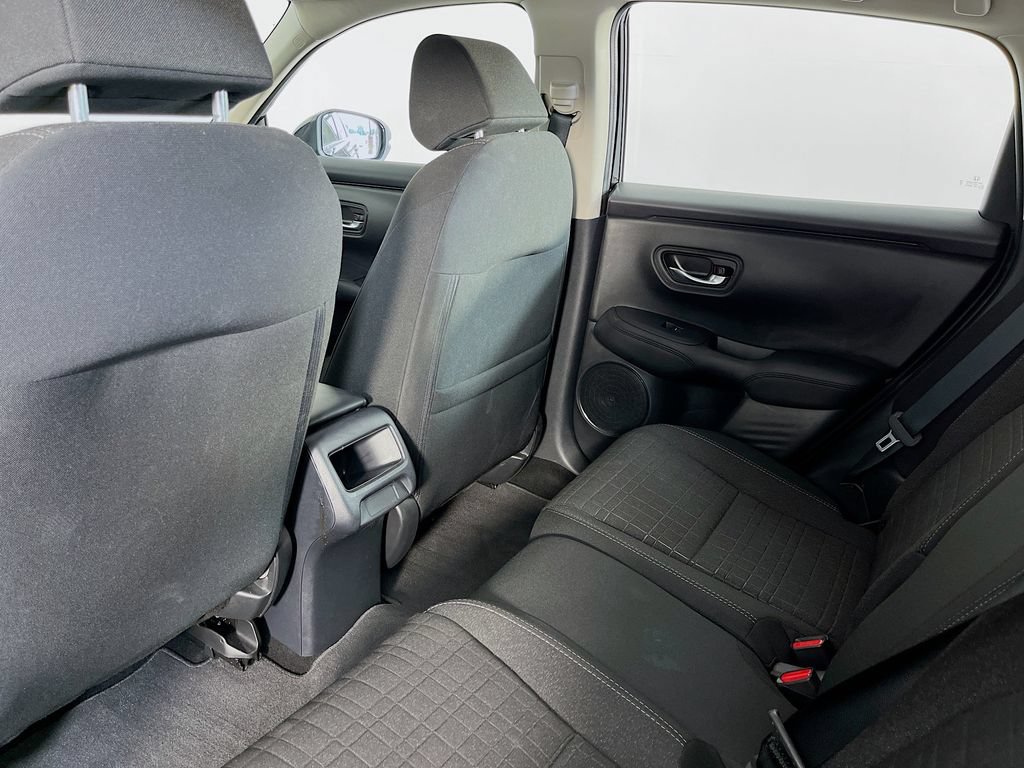 Used 2025 Honda HR-V LX image 29