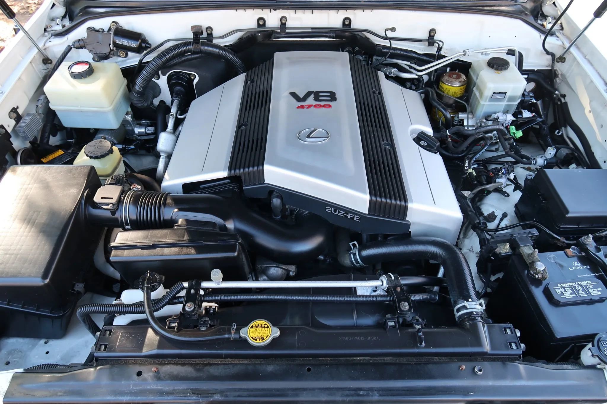 Used 2005 Lexus LX 470 4WD image 34