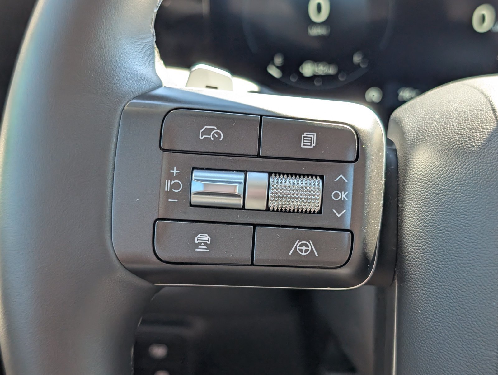 Used 2026 Hyundai Palisade SEL FWD image 24