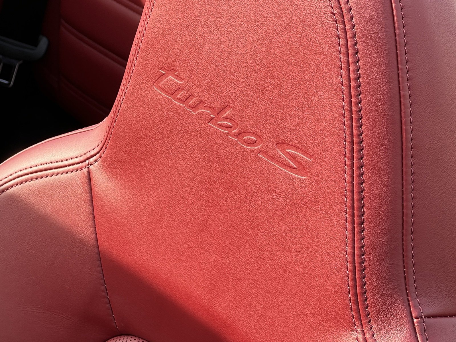 Certified 2022 Porsche 911 Turbo S image 28