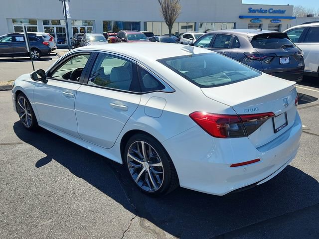 Certified 2023 Honda Civic Touring image 4