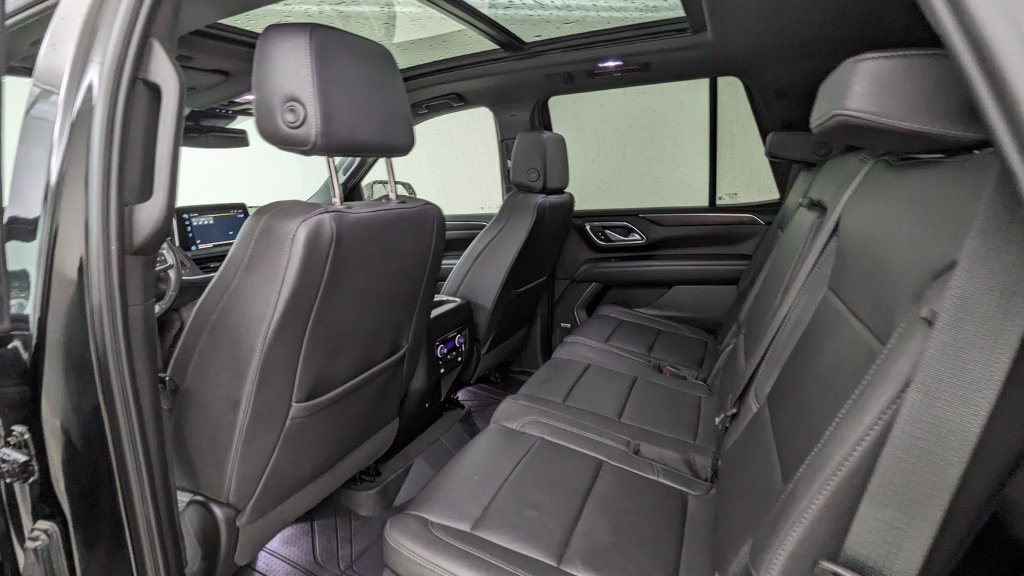 Used 2023 Chevrolet Tahoe LT w/ LT Signature Package AWD/4WD image 33