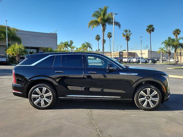 Used 2025 Cadillac Escalade IQ Luxury 2 image 2