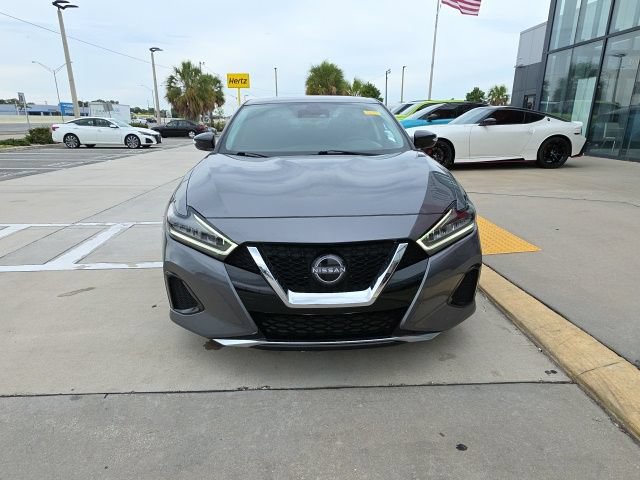 Used 2023 Nissan Maxima SV w/ Floor Mat Group FWD image 9