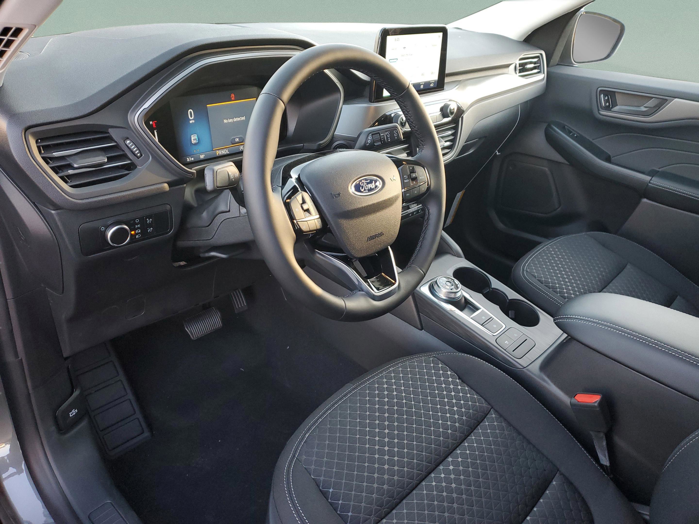 New 2026 Ford Escape Active w/ Cold Weather Package image 13