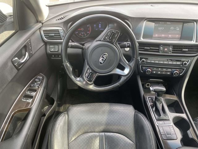 Used 2018 Kia Optima EX w/ Premium Package FWD image 13