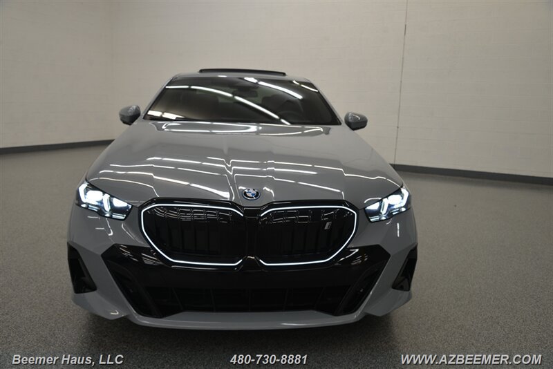 Used 2026 BMW i5 eDrive40 RWD image 5