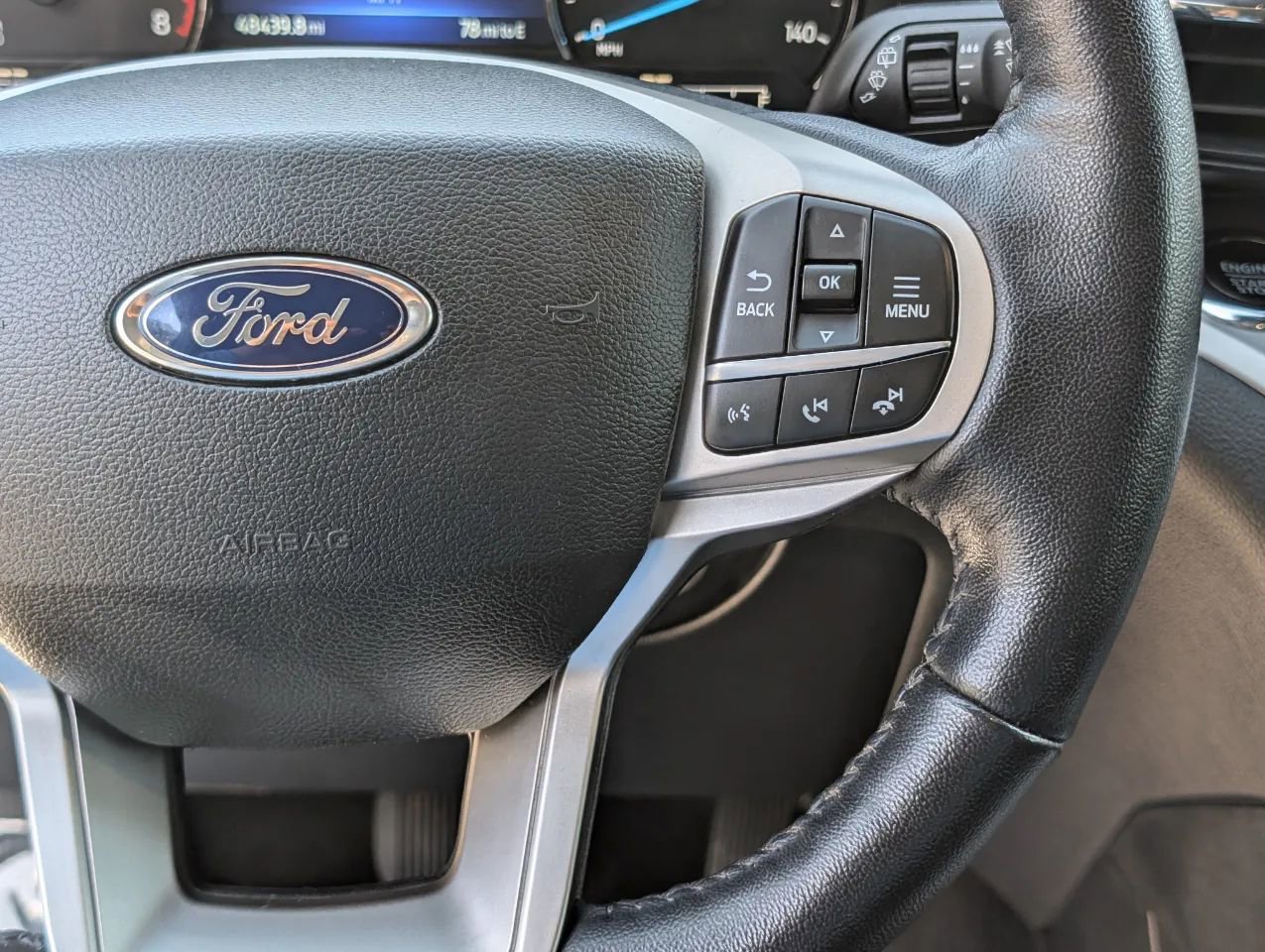 Used 2022 Ford Explorer XLT image 24