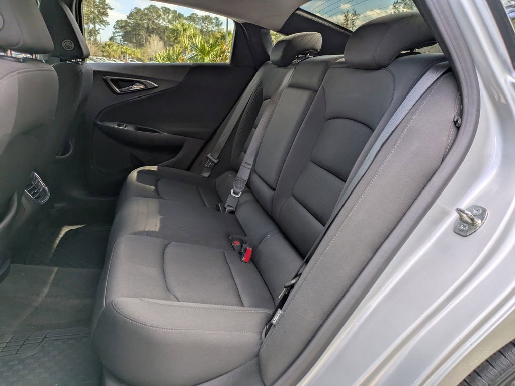 Used 2020 Chevrolet Malibu LT image 13