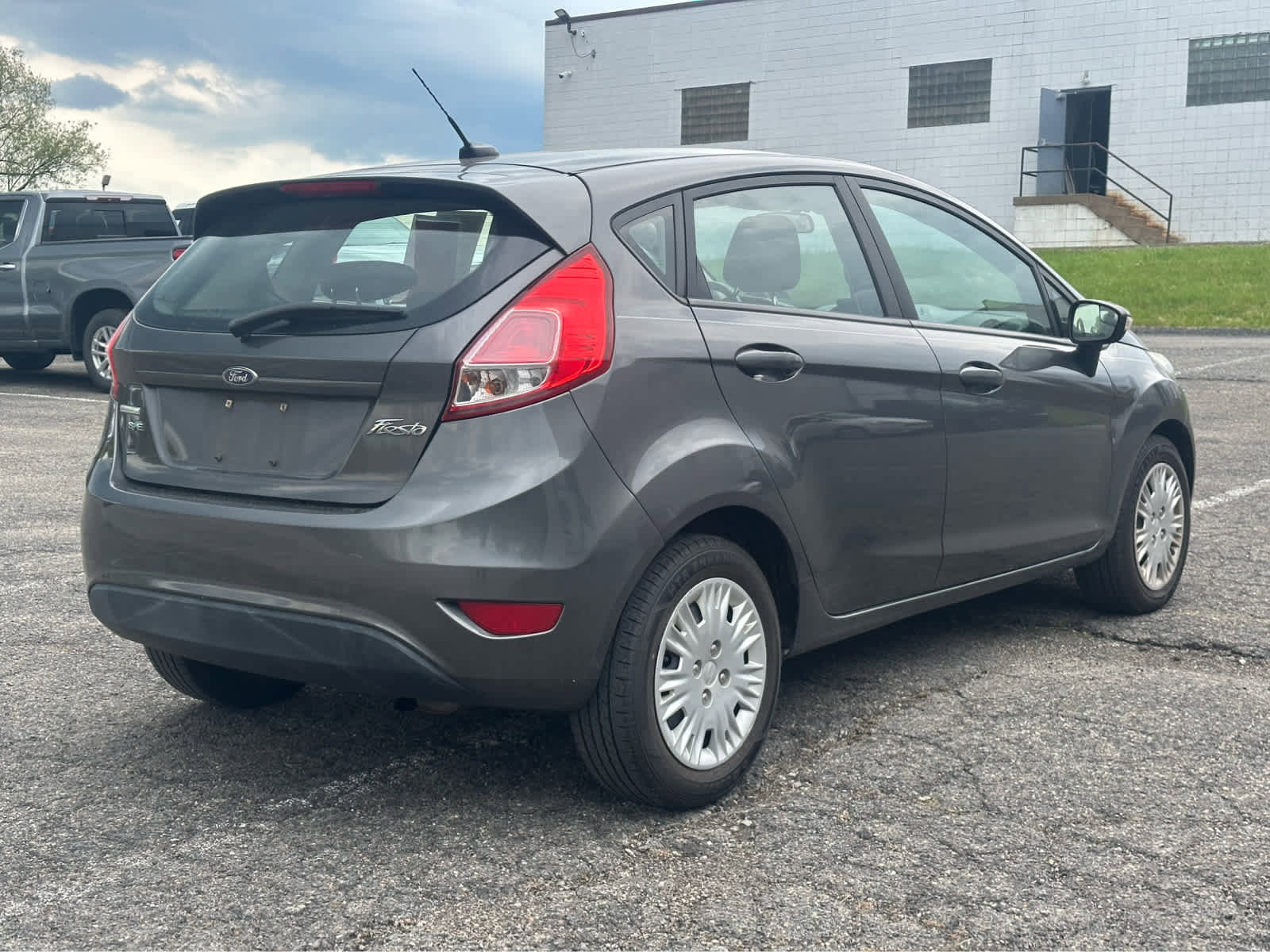 Used 2016 Ford Fiesta SE FWD image 7