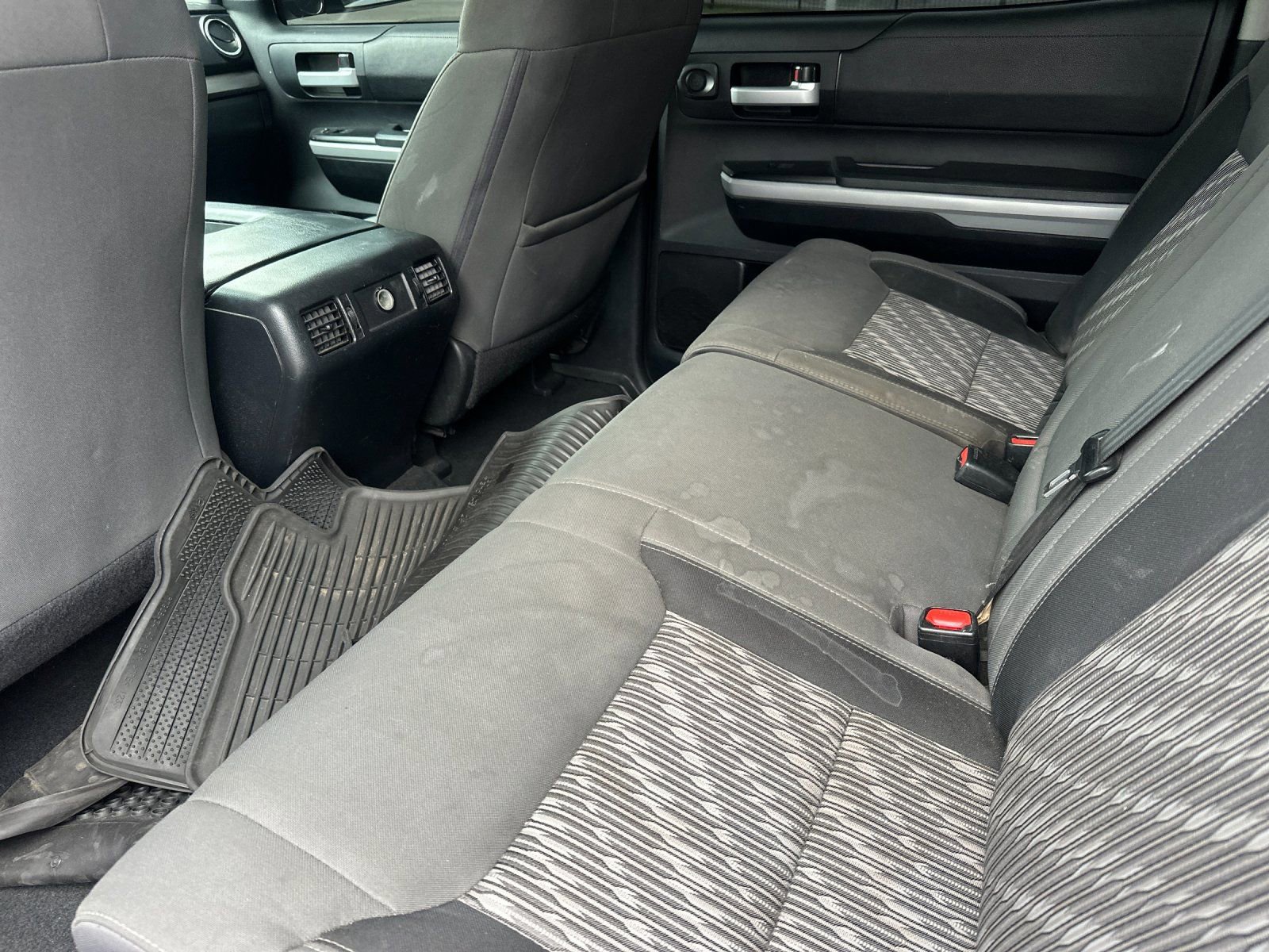 Used 2018 Toyota Tundra SR5 w/ SR5 Upgrade Package image 11